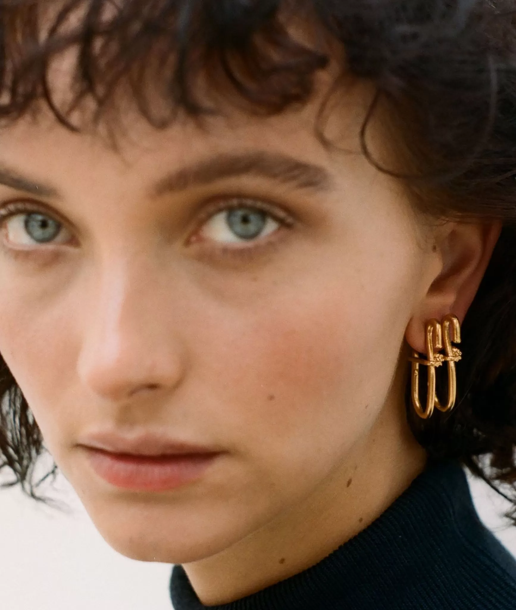 Alighieri The Illuminating Rise Hoop Earrings Hot